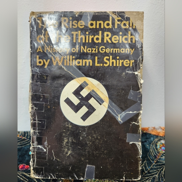 The Rise and Fall of the Third Reich. - Picture 1 of 6